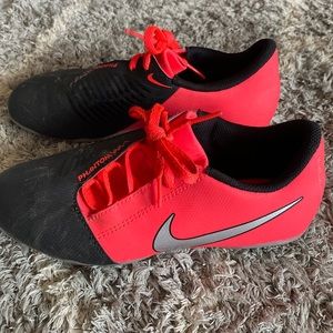 Nike phantom soccer cleats. Youth size 3